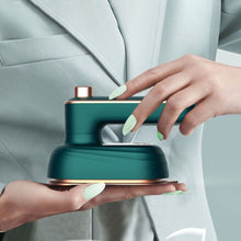 Carregar imagem no visualizador da galeria, Mini Ferro a Vapor Portátil Para Passar Roupa