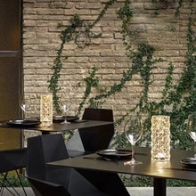 Carregar imagem no visualizador da galeria, Luminária de Luxo Cristal Para Mesa Touch Usb

